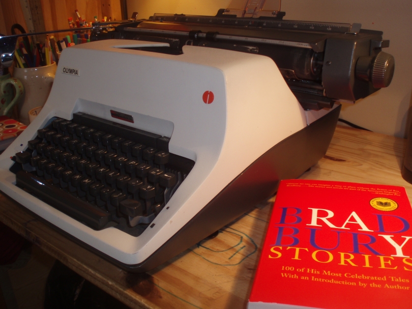 Standard Typewriter (Olympia SG3)